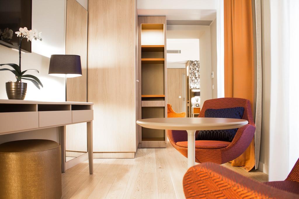 Oceania Le Métropole 4*